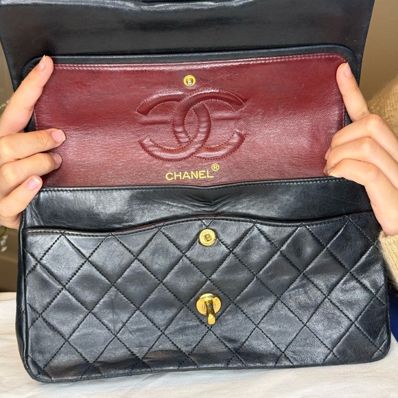 CHANEL Double Flap 25 Quilted CC Lambskin w/Chain Shoulder Bag/Gold Chain - Picture 8 of 16